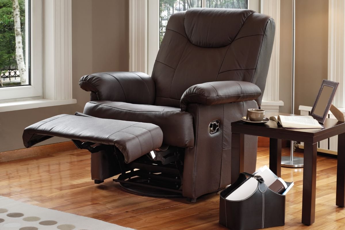 Recliner chair mobile mobility